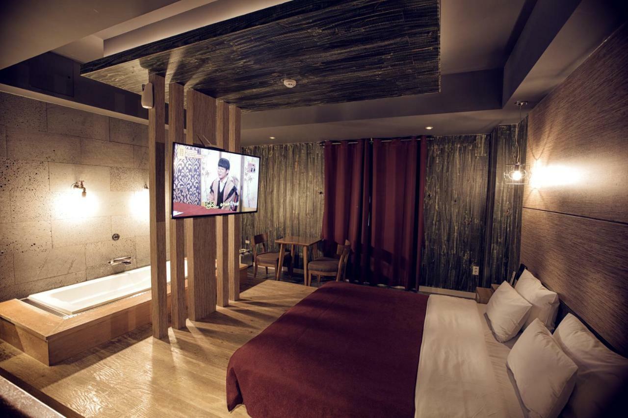 Hotel 109 Пусан Экстерьер фото